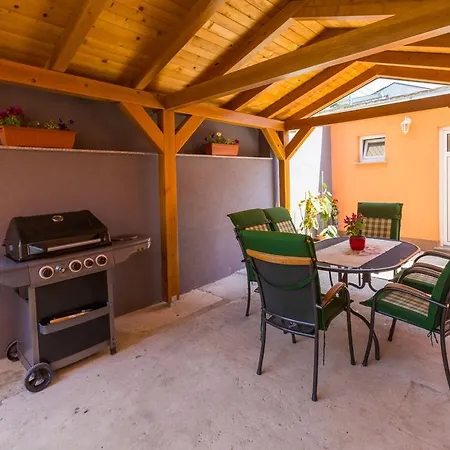 Апартаменты One-bedroom Near Sea 1 *