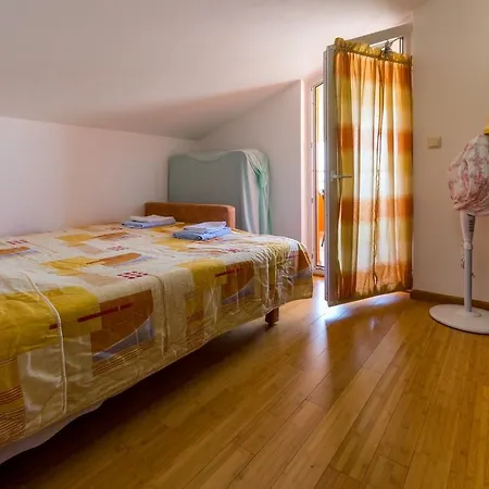 Апартаменты One-bedroom Near Sea 1 *