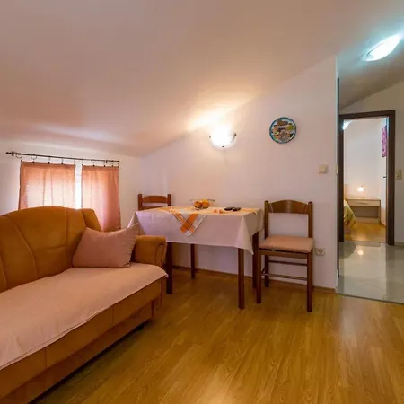 One-bedroom Near Sea 1 Апартаменты *